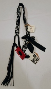 Collana "Smeralda", disegno caprette "Maria Lai"